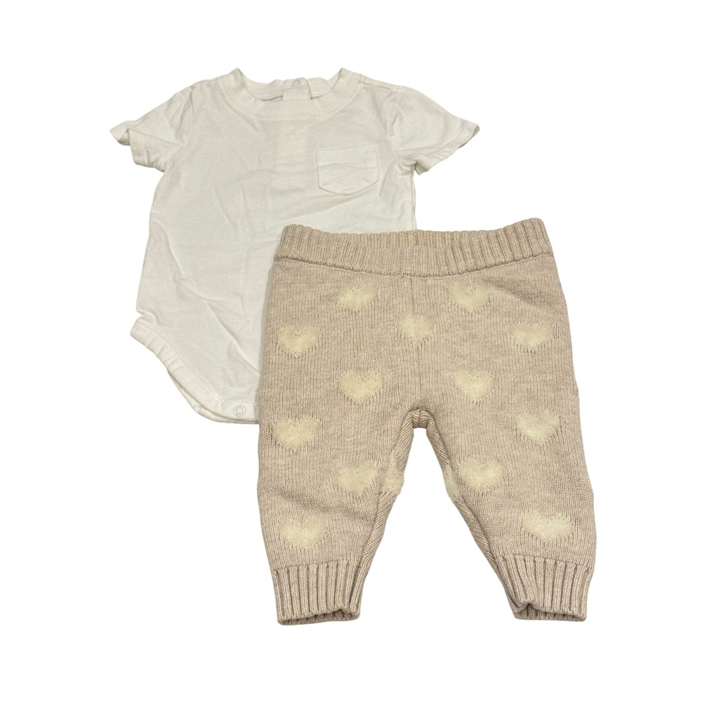 Janie and Jack Bodysuit and Leggings Set Kids 0-6M‎ Tan White Heart Knit Classic